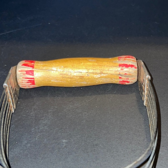 Vintage Potato Masher Wood Handle Kitchen Hand Manual Gadgets Tools Baking Prep - Picture 8 of 10